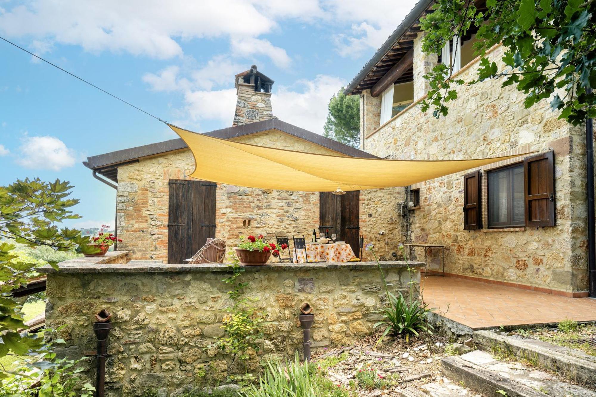 Agriturismo Bio Tra Cielo E Terra Frontignano Экстерьер фото